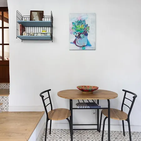 Home2book Garden Haven Bbq, Classic & Cozy Apartment
