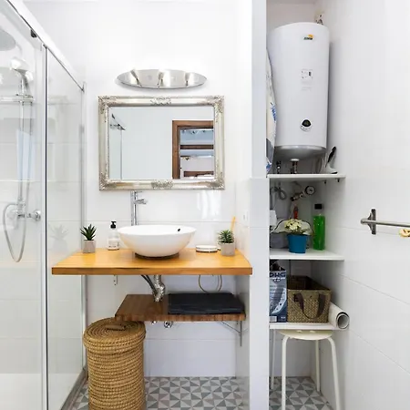 Home2book Garden Haven Bbq, Classic & Cozy Apartment *